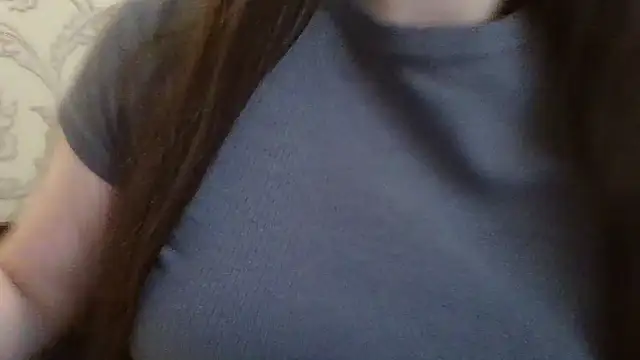 Snapshot of VanesaJewelz chatting on 05.31.26 VanesaJewelz online show from 05.31.26