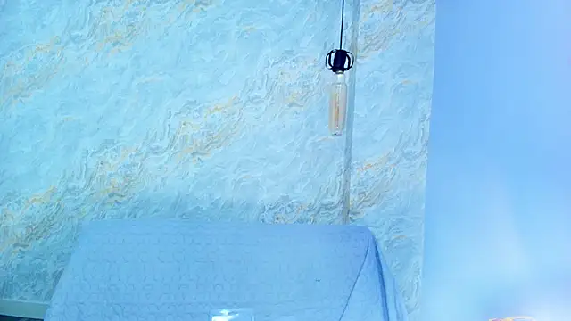 Mia candy 0 online show from 10.06.25