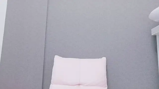  chanMOMO  online show from 08.08.26