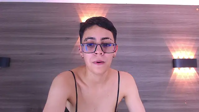 Cutie Shy  online show from 02.01.25