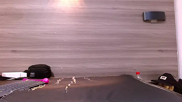 Cutie Shy  online show from 03.19.25