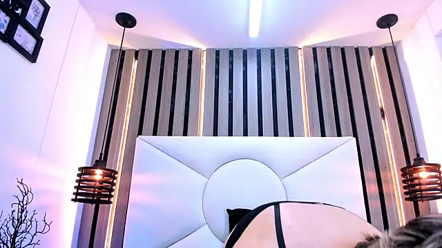 Cutie Shy  online show from 01.06.26