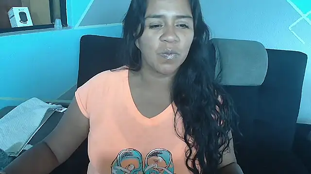 saggil23 online show from 06.14.26
