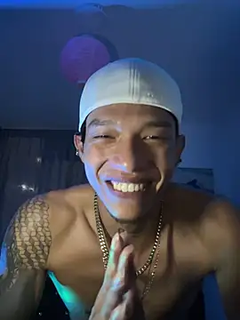 Snapshot of TommyGun_22 chatting on 03.06.25 TommyGun 22 online show from 03.06.25