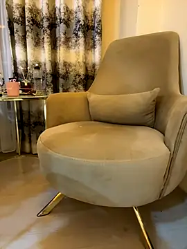 Snapshot of Soinanai chatting on 09.17.25 Soinanai online show from 09.17.25