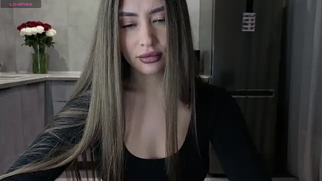 Snapshot of Cinderella____ chatting on 11.07.25 Cinderella online show from 11.07.25