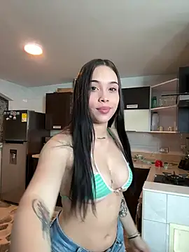 Snapshot of samantha_kevin chatting on 01.18.25 samantha kevin online show from 01.18.25