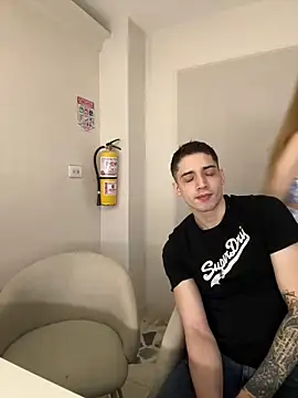 Snapshot of samantha_kevin chatting on 10.06.25 samantha kevin online show from 10.06.25