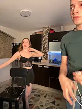 Snapshot of samantha_kevin chatting on 10.11.25 samantha kevin online show from 10.11.25