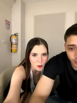 Snapshot of samantha_kevin chatting on 10.27.25 samantha kevin online show from 10.27.25