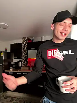 Snapshot of samantha_kevin chatting on 01.10.26 samantha kevin online show from 01.10.26