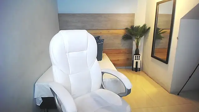 liseth fox online show from 01.16.25