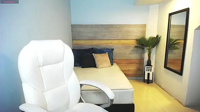 liseth fox online show from 02.07.25