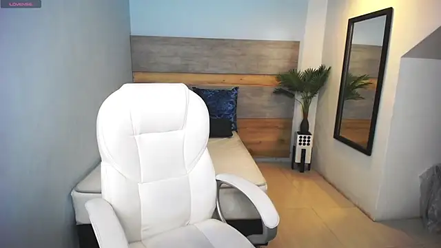 liseth fox online show from 03.05.25