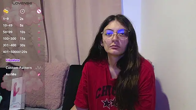 lessliee22  online show from 05.08.26