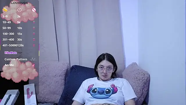 lessliee22  online show from 06.19.26