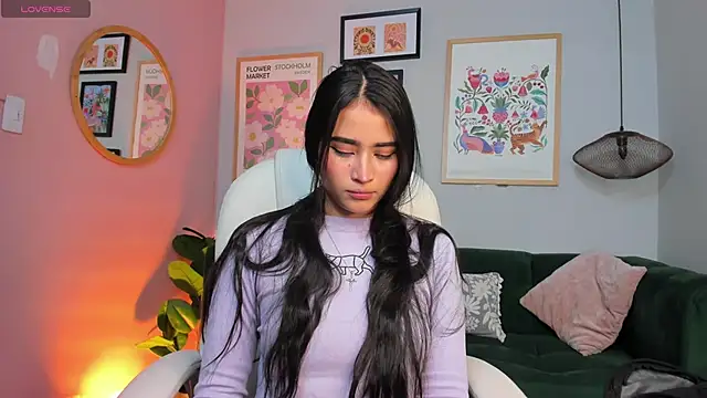 lara madisson online show from 12.20.24