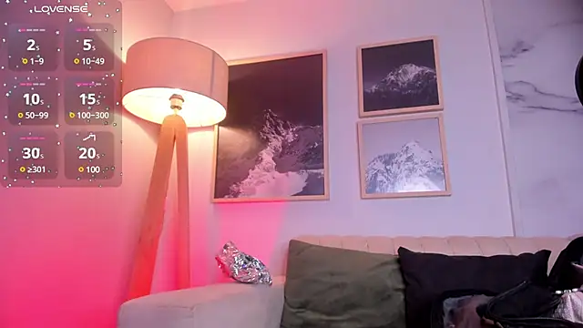 lara madisson online show from 02.21.25