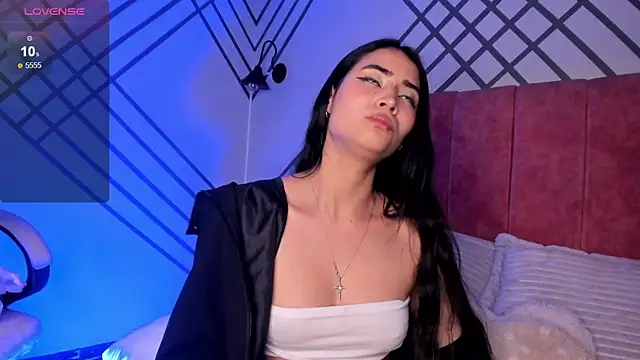 lara madisson online show from 03.08.25