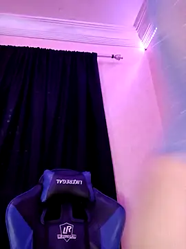 ---sophia--- online show from 10.13.25