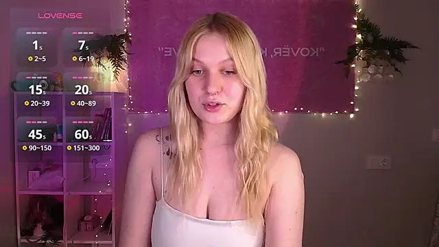EmiliaDuchess online show from 03.04.26