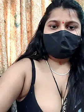 Hotty-simran online show from 11.18.25