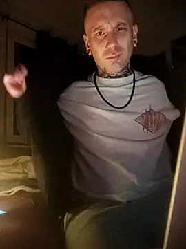 Snapshot of Schabernack1990 chatting on 10.02.25 Schabernack1990 online show from 10.02.25