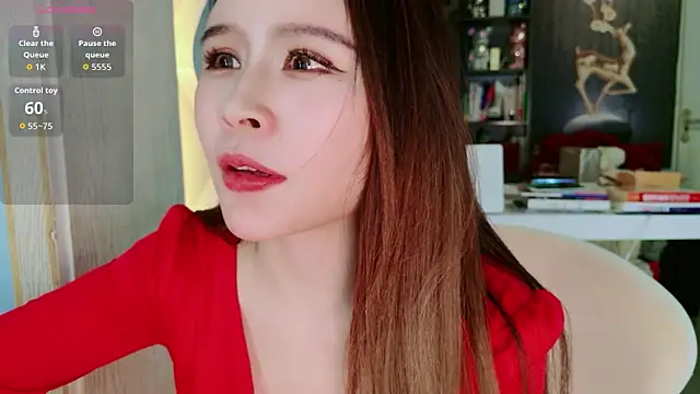 HU131452 online show from 04.24.26