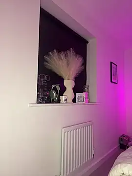 Arabellalee23 online show from 12.08.24