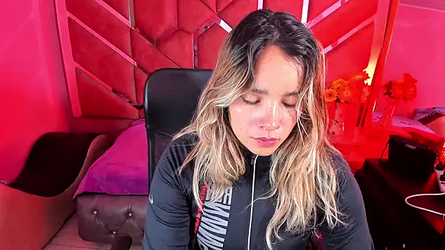 Olivia Fox69 online show from 11.07.25