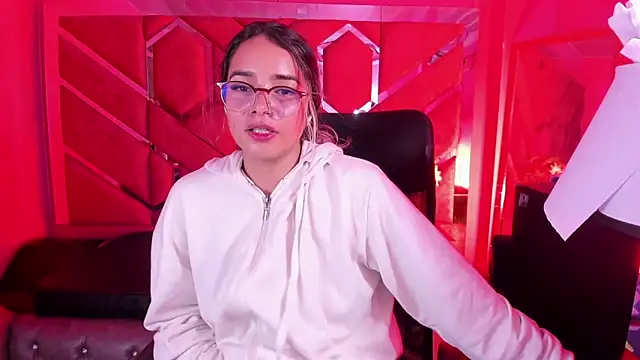 Olivia Fox69 online show from 03.03.26