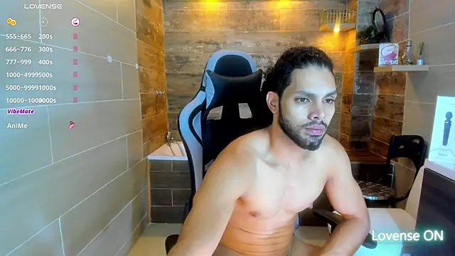 Snapshot of Amir_Abdull chatting on 01.25.25 Amir Abdull online show from 01.25.25