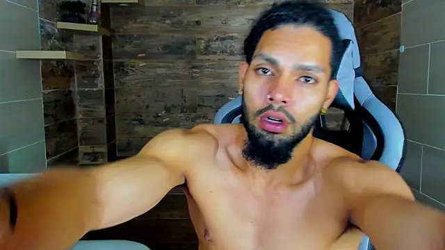 Snapshot of Amir_Abdull chatting on 09.11.25 Amir Abdull online show from 09.11.25