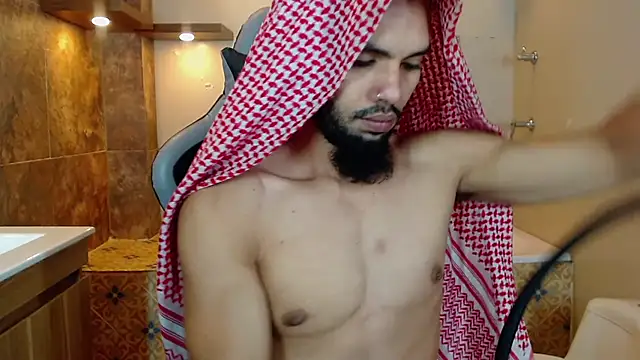 Snapshot of Amir_Abdull chatting on 10.03.25 Amir Abdull online show from 10.03.25