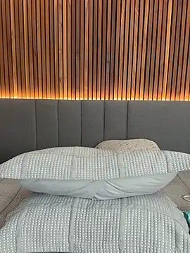 Snapshot of EmiilyAdams_ chatting on 01.16.26 EmiilyAdams online show from 01.16.26