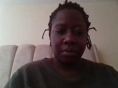 Snapshot of pretty_bums chatting on 02.17.26 pretty bums online show from 02.17.26