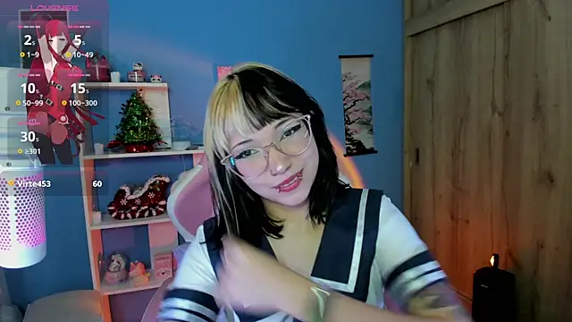 Snapshot of Artic_love chatting on 02.26.25 Artic love online show from 02.26.25