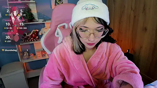 Snapshot of Artic_love chatting on 03.07.25 Artic love online show from 03.07.25