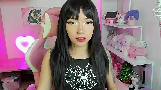 Snapshot of Artic_love chatting on 10.08.25 Artic love online show from 10.08.25