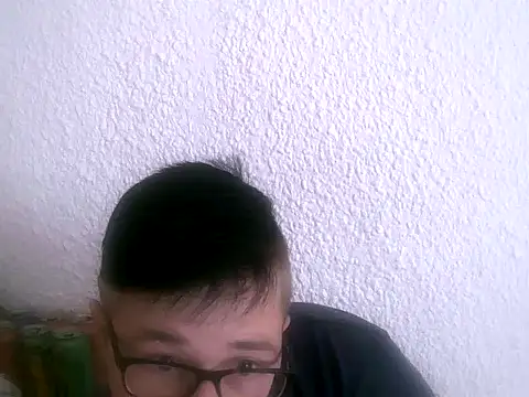 bisexualboy05 online show from 09.19.25