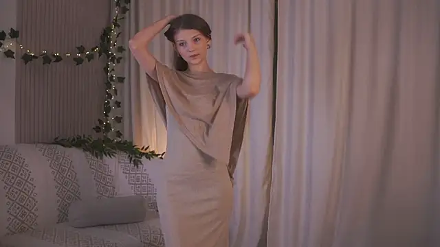 CindyGarrison online show from 10.08.25