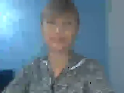 Snapshot of EffectMaya chatting on 11.22.25 EffectMaya online show from 11.22.25