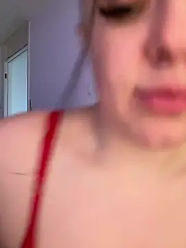 Snapshot of riri_bstvx chatting on 12.29.24 riri bstvx online show from 12.29.24