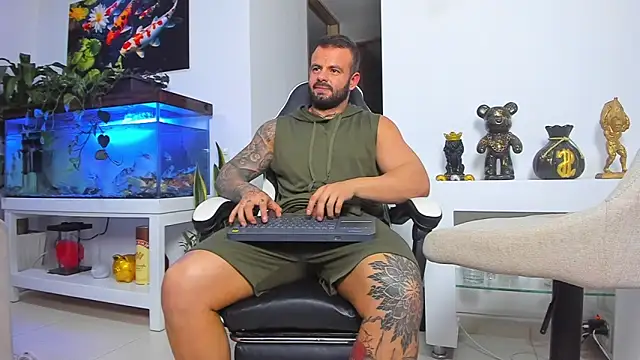 Johnnygrayson1 online show from 12.20.25