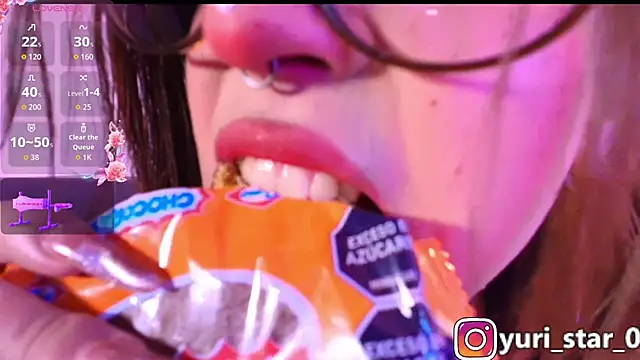 Yuri Stars online show from 11.23.25