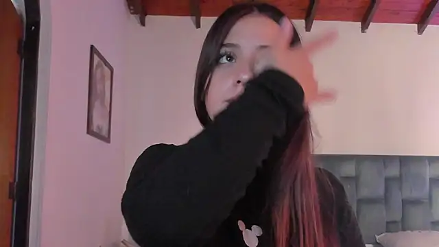 Sabrina Lennox online show from 04.14.26