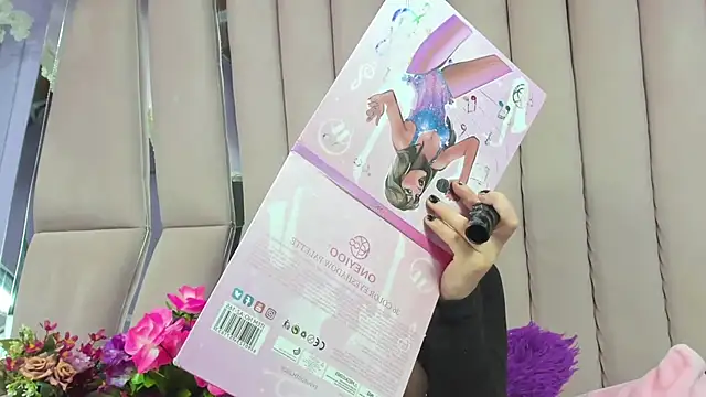 Sasha Petitte online show from 11.13.25