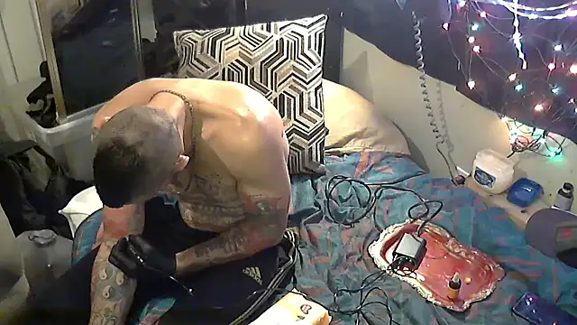 TheOneYouLove69 online show from 02.18.26