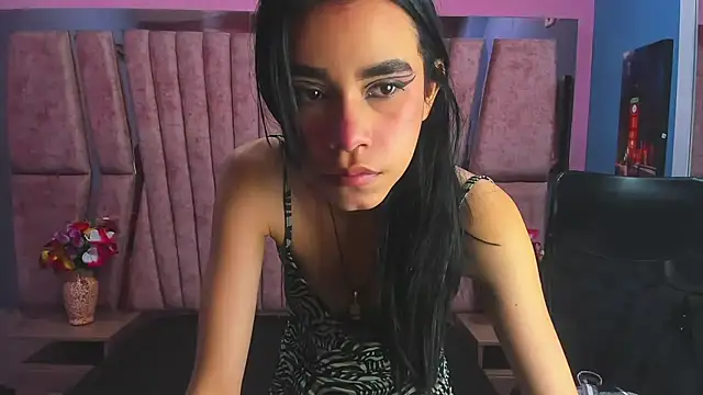 Snapshot of Jasmin_Skinny chatting on 02.16.25 Jasmin Skinny online show from 02.16.25