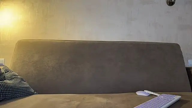 weshycouple online show from 02.19.26